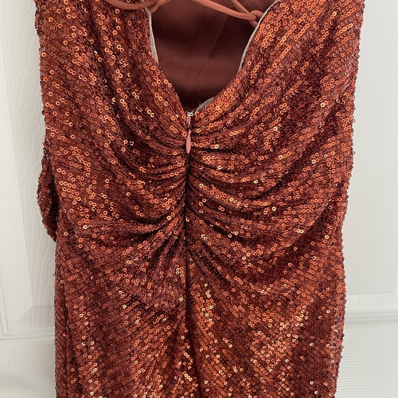 Cinderella Divine Sienna sequin prom dress. Size M. Used: worn once - Picture 3 of 4